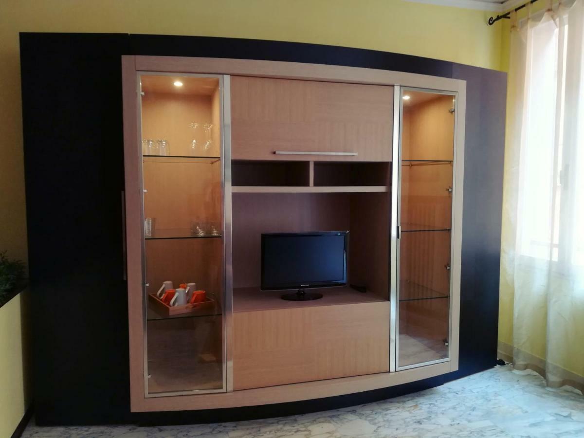 Apartamento La Campanella Módena Exterior foto