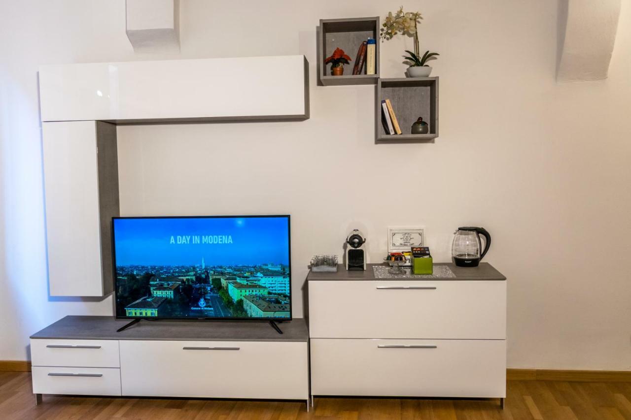 Apartamento La Campanella Módena Exterior foto